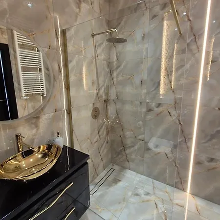 Hanza Tower - Pool And Spa, No 601 Διαμέρισμα