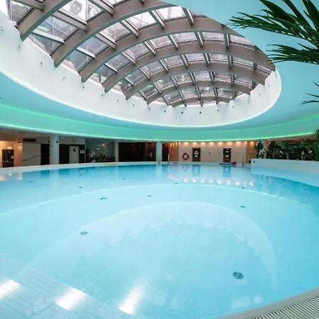 Hanza Tower - Pool And Spa, No 601 Szczecin