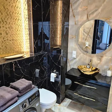 Διαμέρισμα Hanza Tower - Pool And Spa, No 601