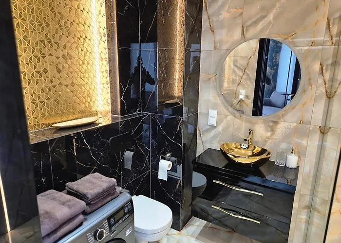 Apartment Hanza Tower - Pool And Spa, No 601